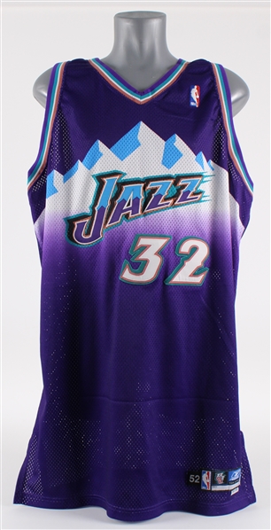 2002-03 Karl Malone Utah Jazz Game Worn Road Jersey (MEARS A5)