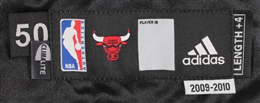 2009-10 Derrick Rose Chicago Bulls Game Worn Alternate Jersey (MEARS A5)