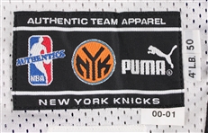 2000-01 Allan Houston New York Knicks Signed Game Worn Home Jersey (MEARS A5 / JSA)