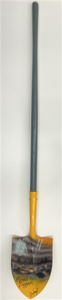 1993-2003 Gilbert Brown GB Packers Signed "Grave Digger" LE 81/93 Shovel (JSA)