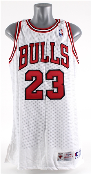 1995-96 Michael Jordan Chicago Bulls Home Pro Cut Jersey 