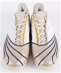2002-2003 Tracy McGrady Orlando Magic Signed Game Worn Shoes (MEARS LOA/JSA) Per our consignor gifted to Antonie Walker)