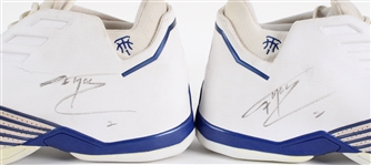 2002-2003 Tracy McGrady Orlando Magic Signed Game Worn Shoes (MEARS LOA/JSA) Per our consignor gifted to Antonie Walker)