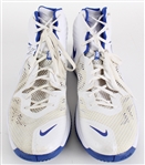 2014 Karl-Anthony Towns Kentucky Signed Game Worn Sneakers (MEARS LOA)(PSA/DNA)