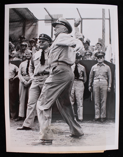 1944 Army Navy Hawaiian World Series w/ Admiral Chester Nimitz 6.5"x8.5" Press Photo 