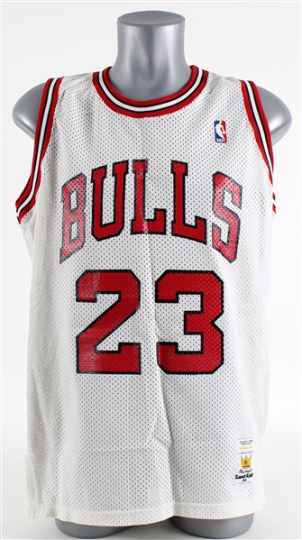 1986-88 Michael Jordan Chicago Bulls Home Retail Jersey