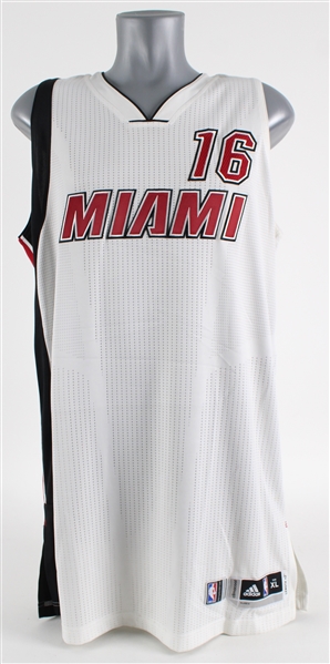 2016-17 James Johnson Miami Heat Signed Alternate Jersey (MEARS LOA)