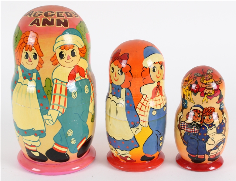 1990s Raggedy Ann & Andy Russian Nesting Dolls (Lot of 3)
