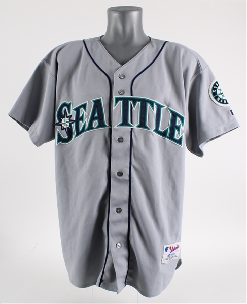 2003 Ichiro Suzuki Seattle Mariners Road Jersey (MEARS A5)