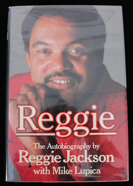 1984 Reggie Jackson California Angels Signed Autobiography (JSA) 