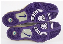 2000 Vince Carter Toronto Raptors Game Worn Shoes (MEARS LOA)